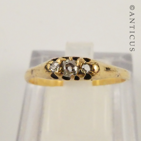 Antique 18ct Gold and Three Diamond Ring.